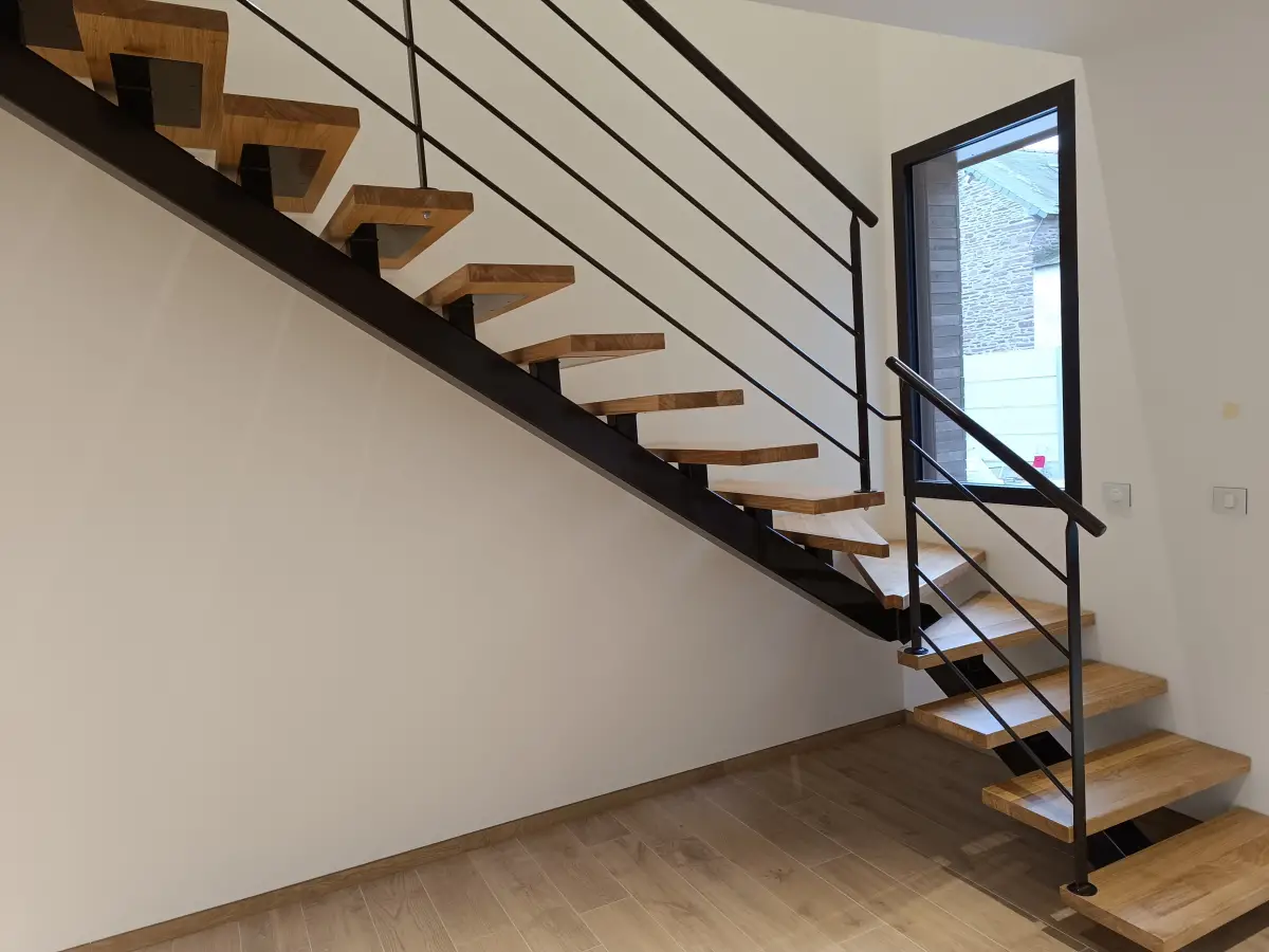 Escalier métallique intérieur à Bécherel